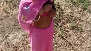 Bengali babe gets her boobs fondles and fucked outdoor MMS