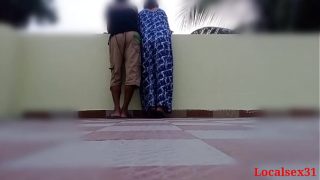 Indian whore with huge tits is good at giving oral sex