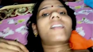 Teen Indian maids sloppy blowjob at home